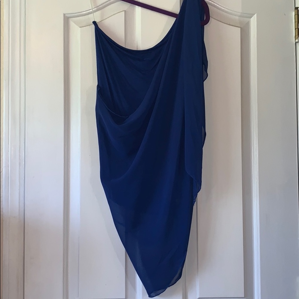 One shoulder Venue Top